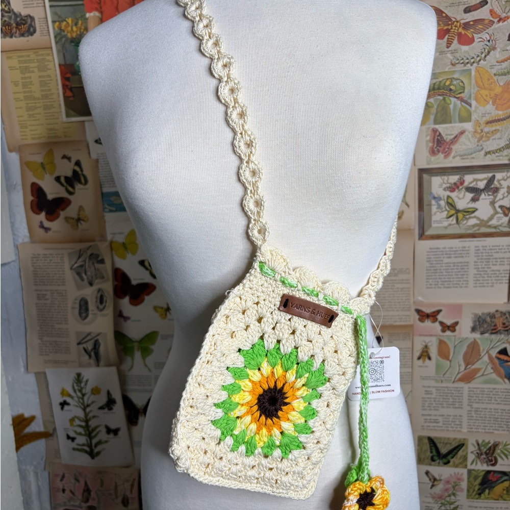 Handmade Crochet Crossbody Bag with Sunflower Accent